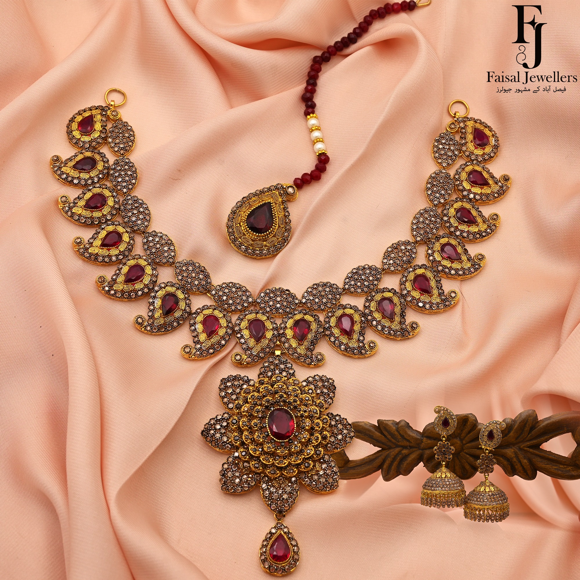 Designer Gold Necklace